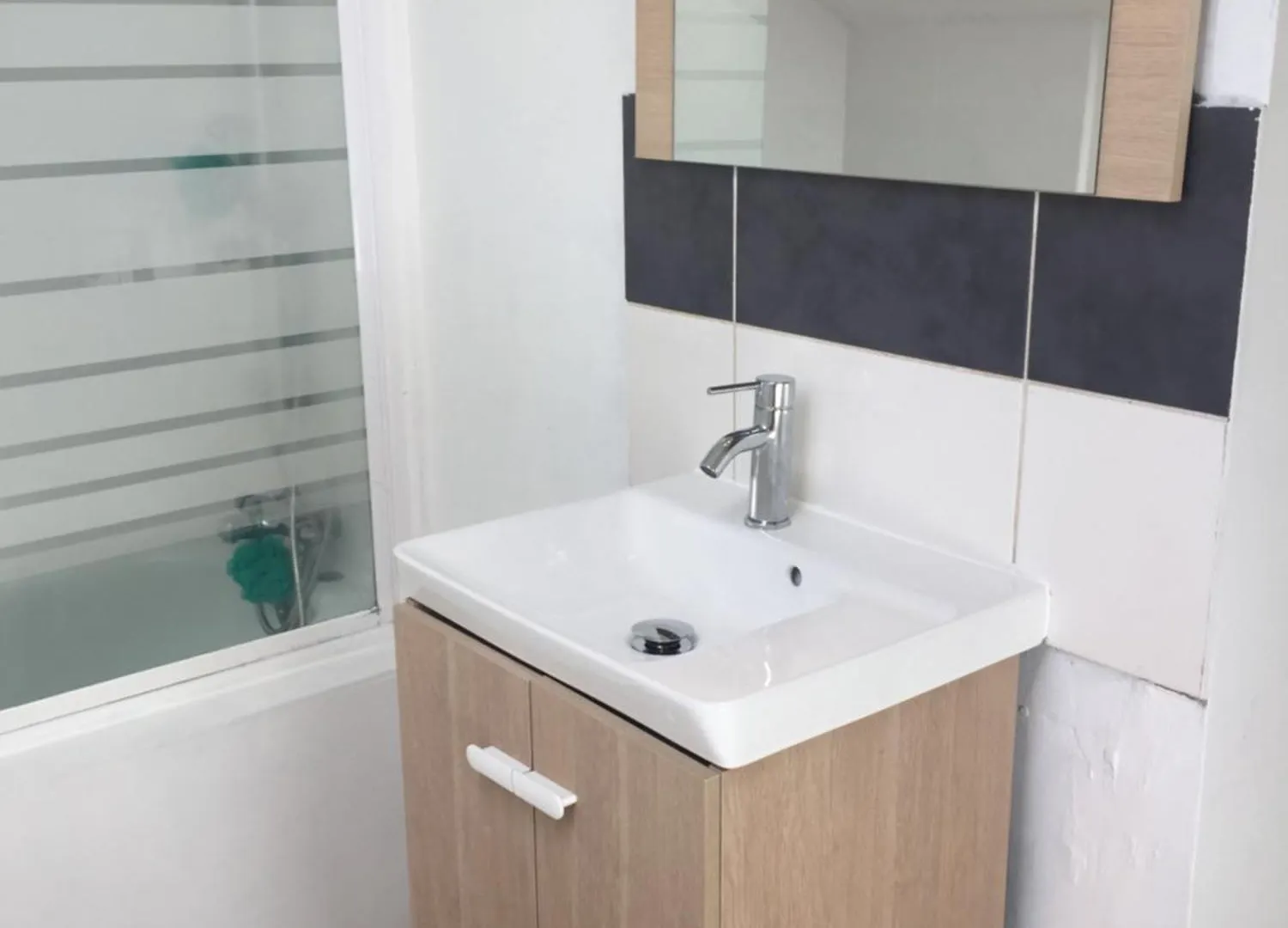 Apartment Appart Hotel Le Victor Hugo Art Mechanical Et Sa Pizza Offerte Aurillac