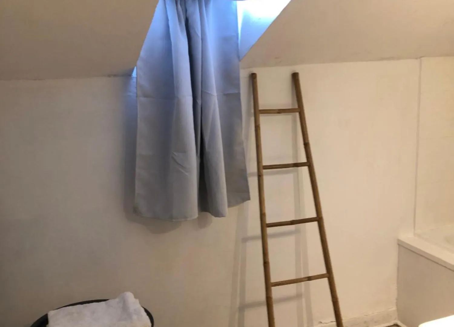 Apartment Appart Hotel Le Victor Hugo Art Mechanical Et Sa Pizza Offerte Aurillac France